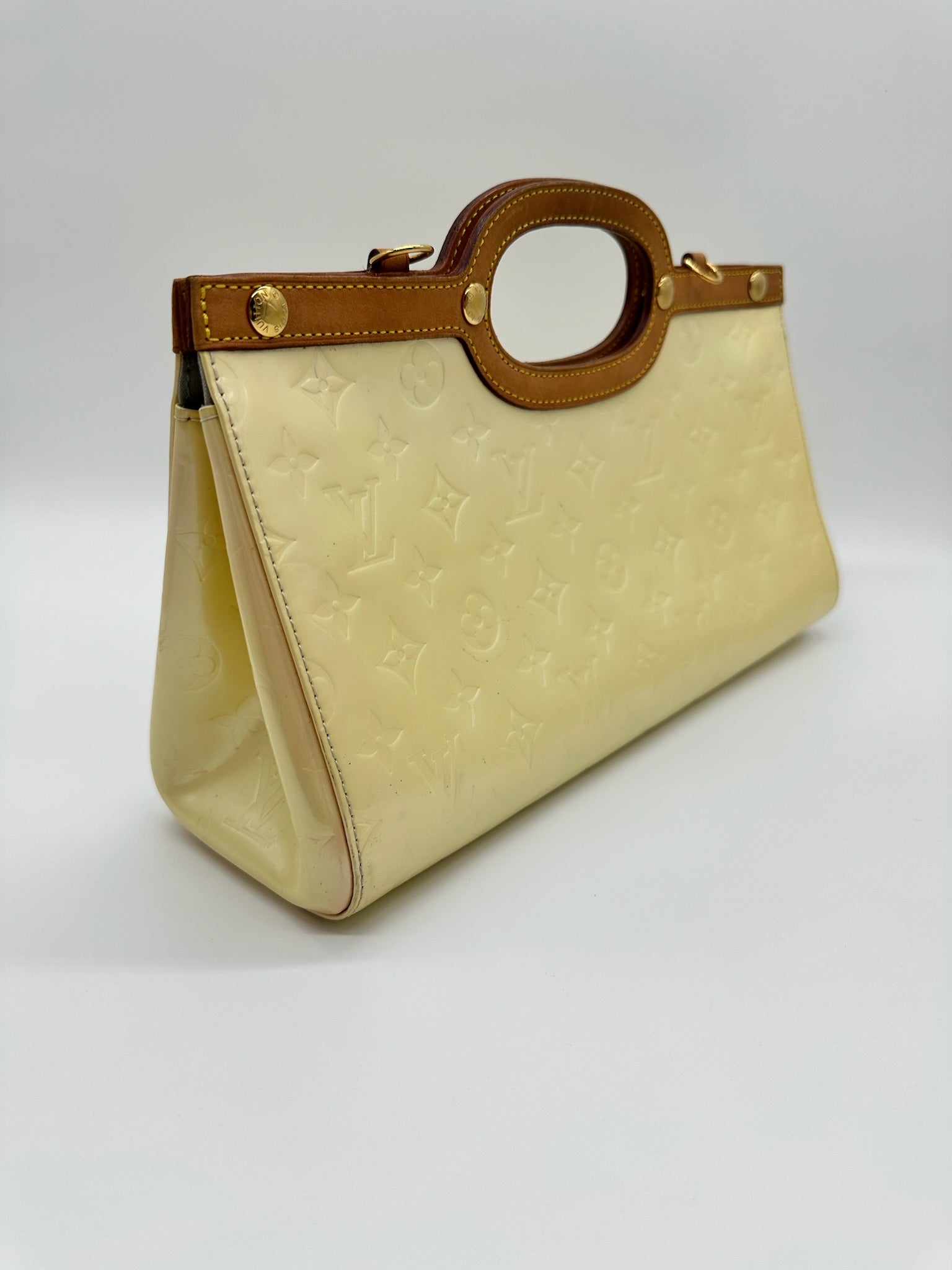 Louis Vuitton Roxbury Drive in Citrine Vernis