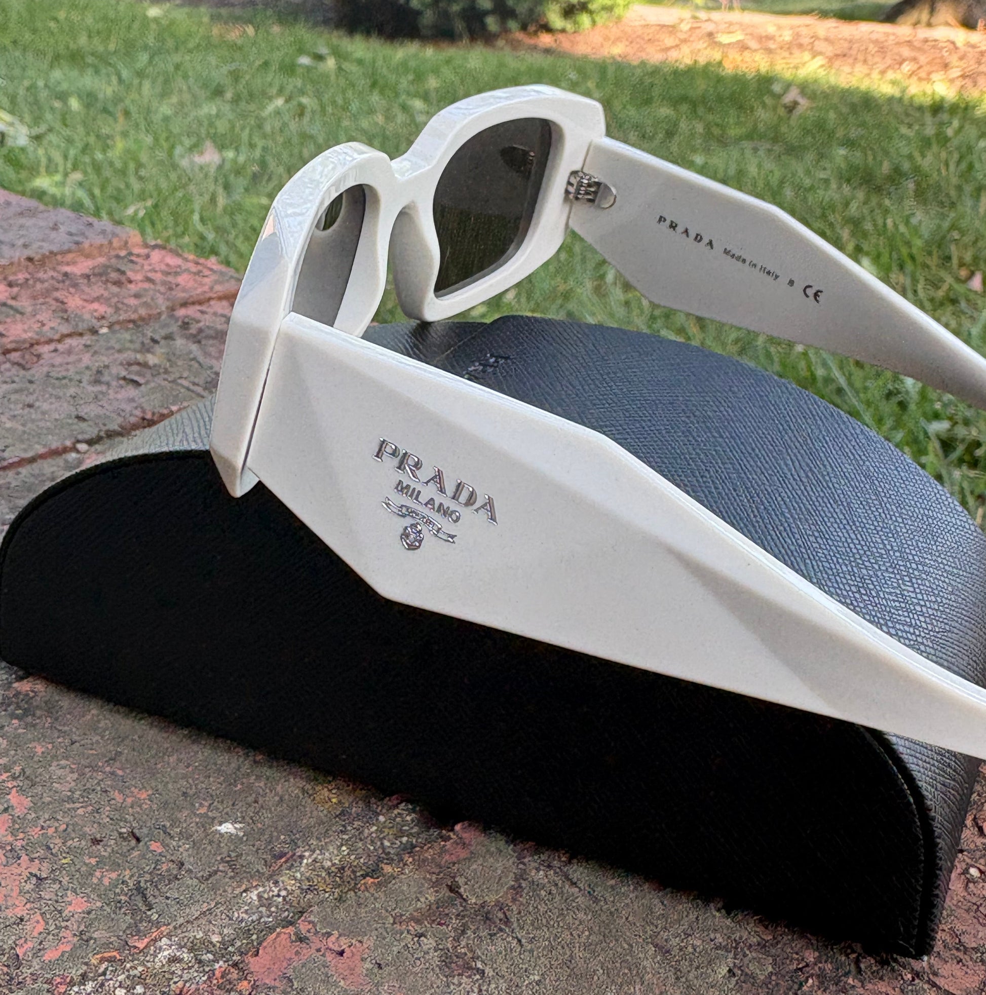 Prada 17WS Sunglasses