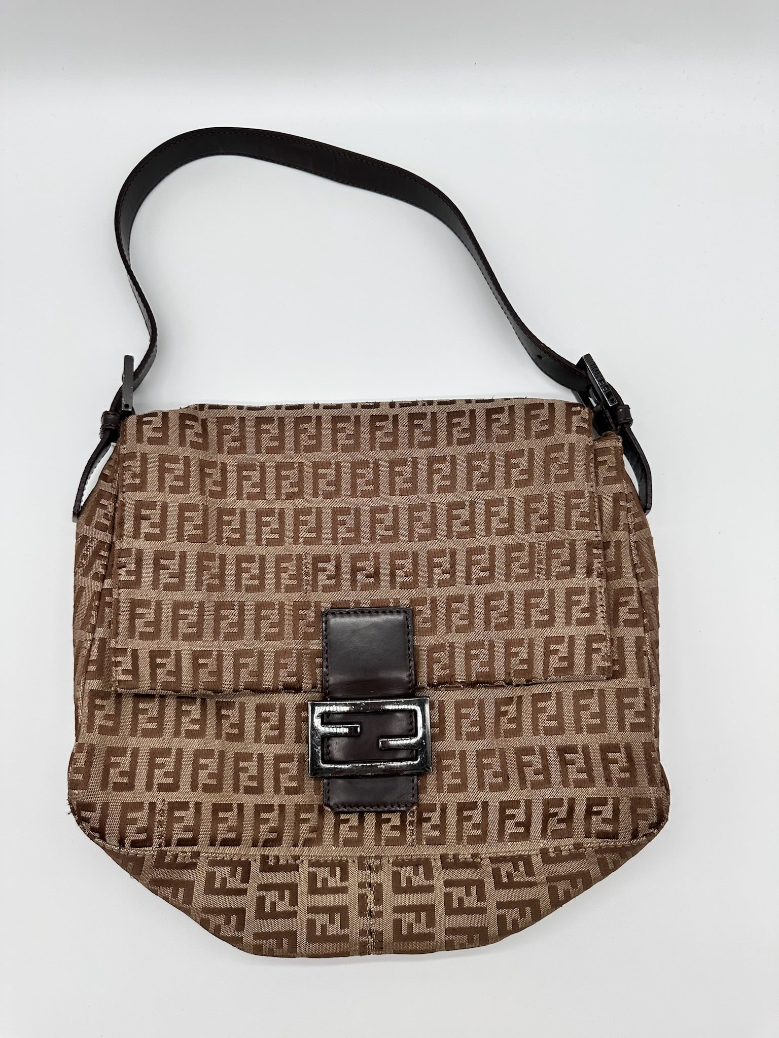 Fendi Mamma Baguette in Zucchino