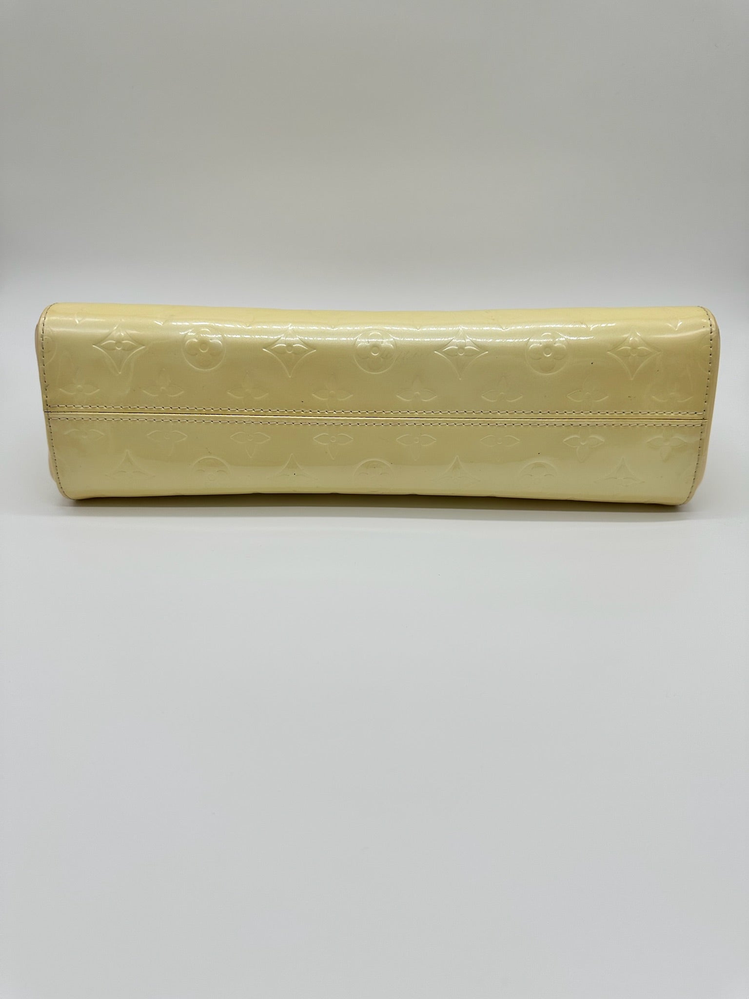 Louis Vuitton Roxbury Drive in Citrine Vernis