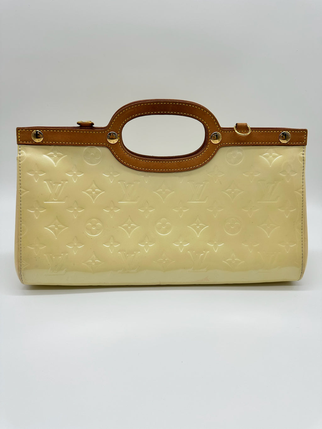 Louis Vuitton Roxbury Drive in Citrine Vernis