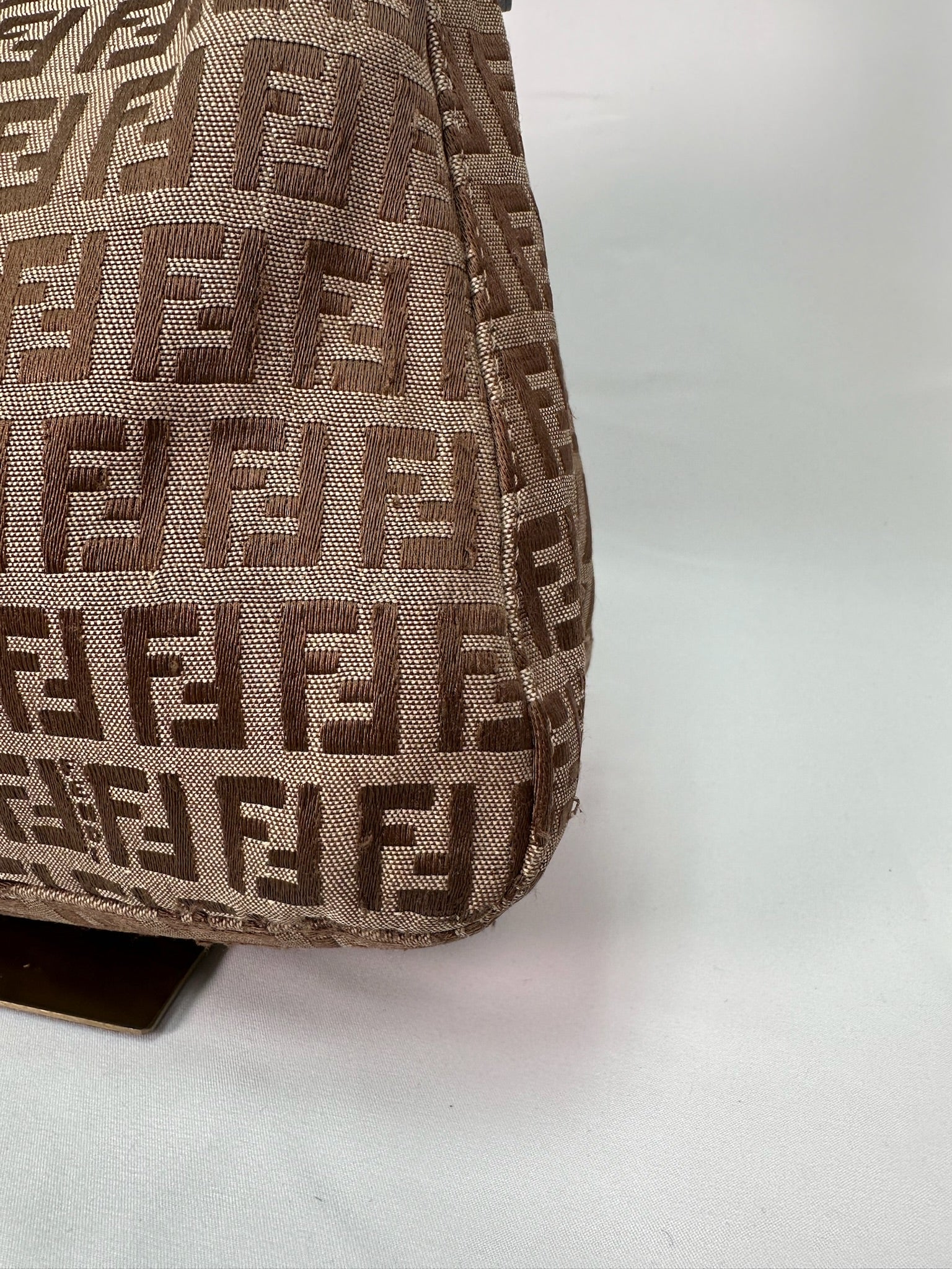 Fendi Mamma Baguette in Zucchino