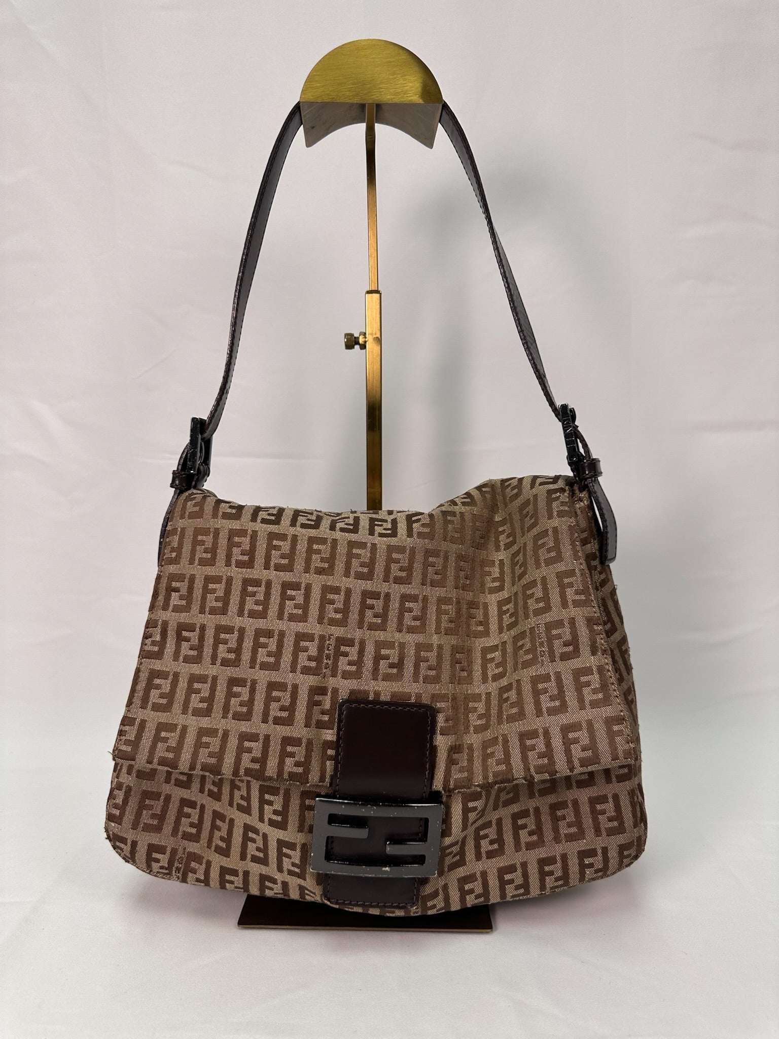 Fendi Mamma Baguette in Zucchino
