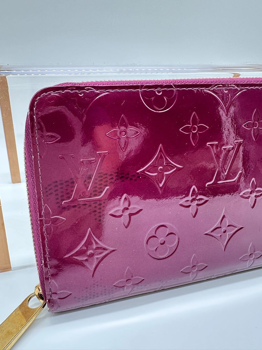 Louis Vuitton Wallet in Amarante Vernis