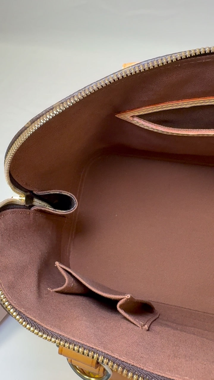 Louis Vuitton Alma PM