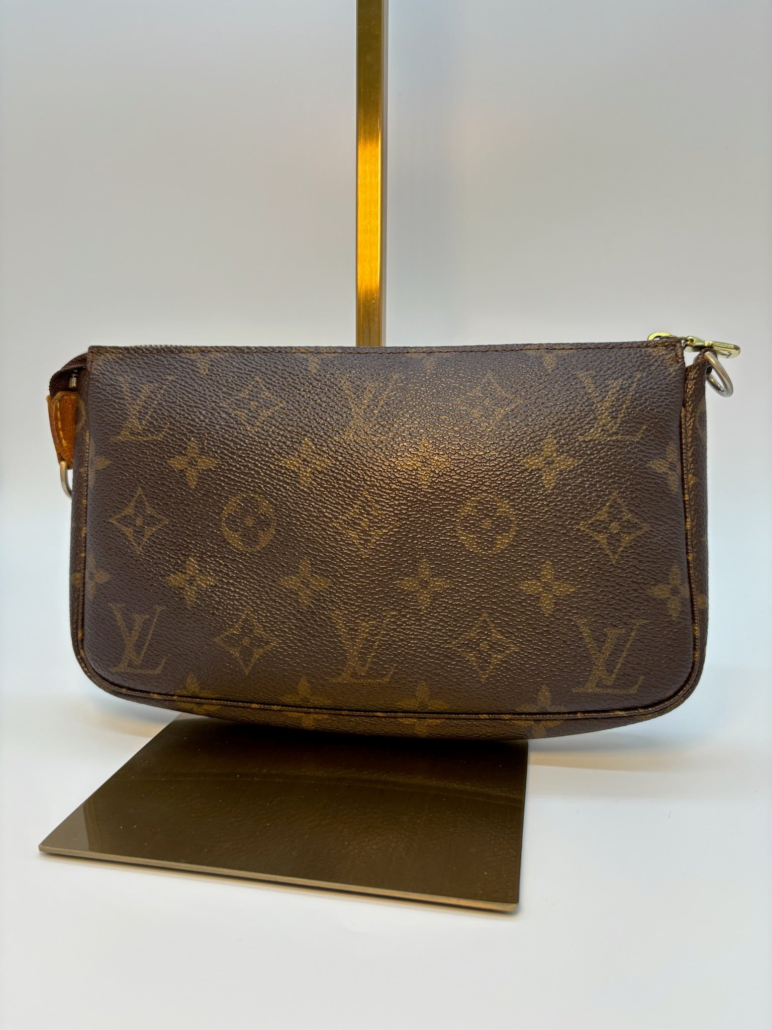 Louis Vuitton Pochette Accessoires