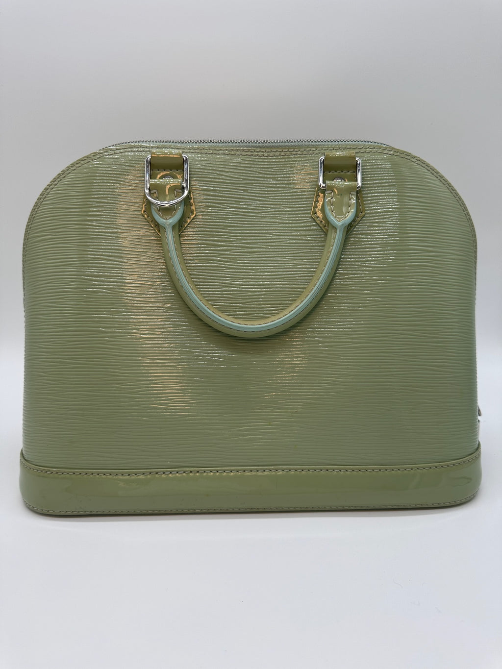 Louis Vuitton Electric Epi Alma in Amande