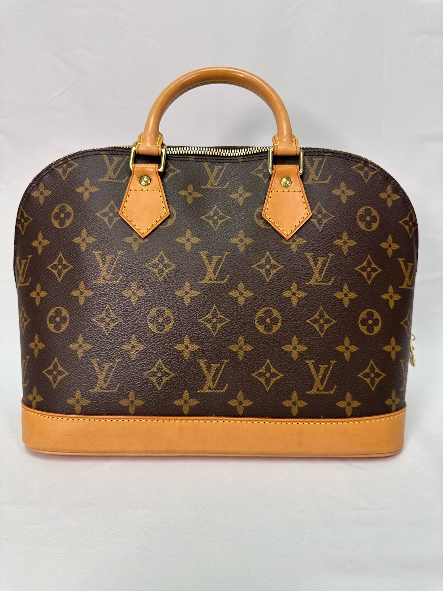 Louis Vuitton Alma PM