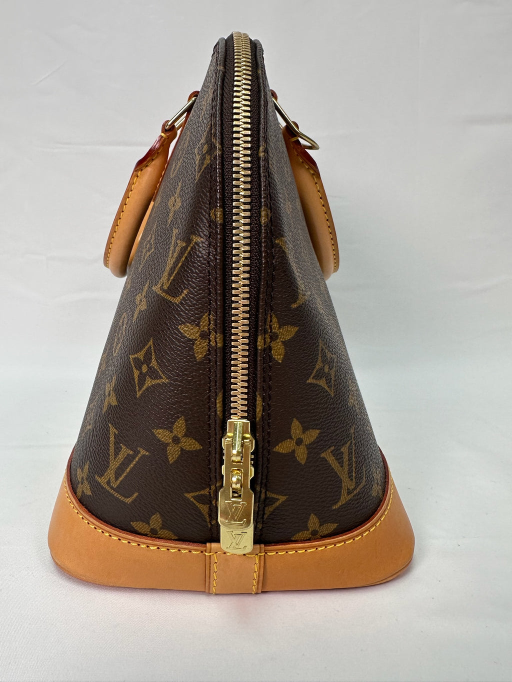 Louis Vuitton Alma PM