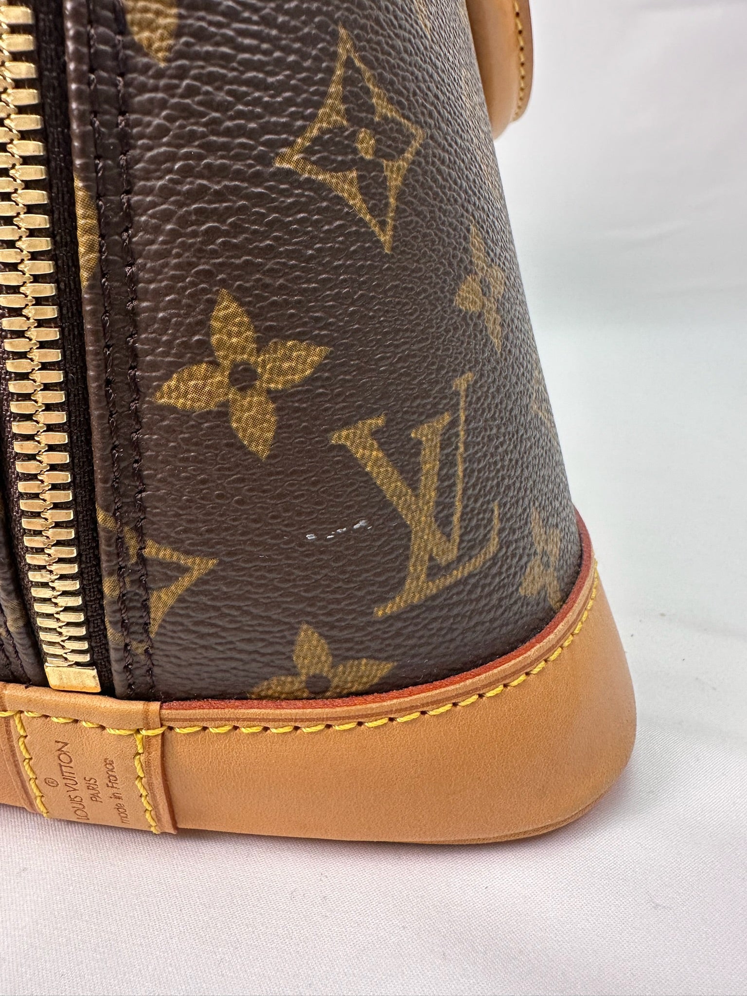Louis Vuitton Alma PM