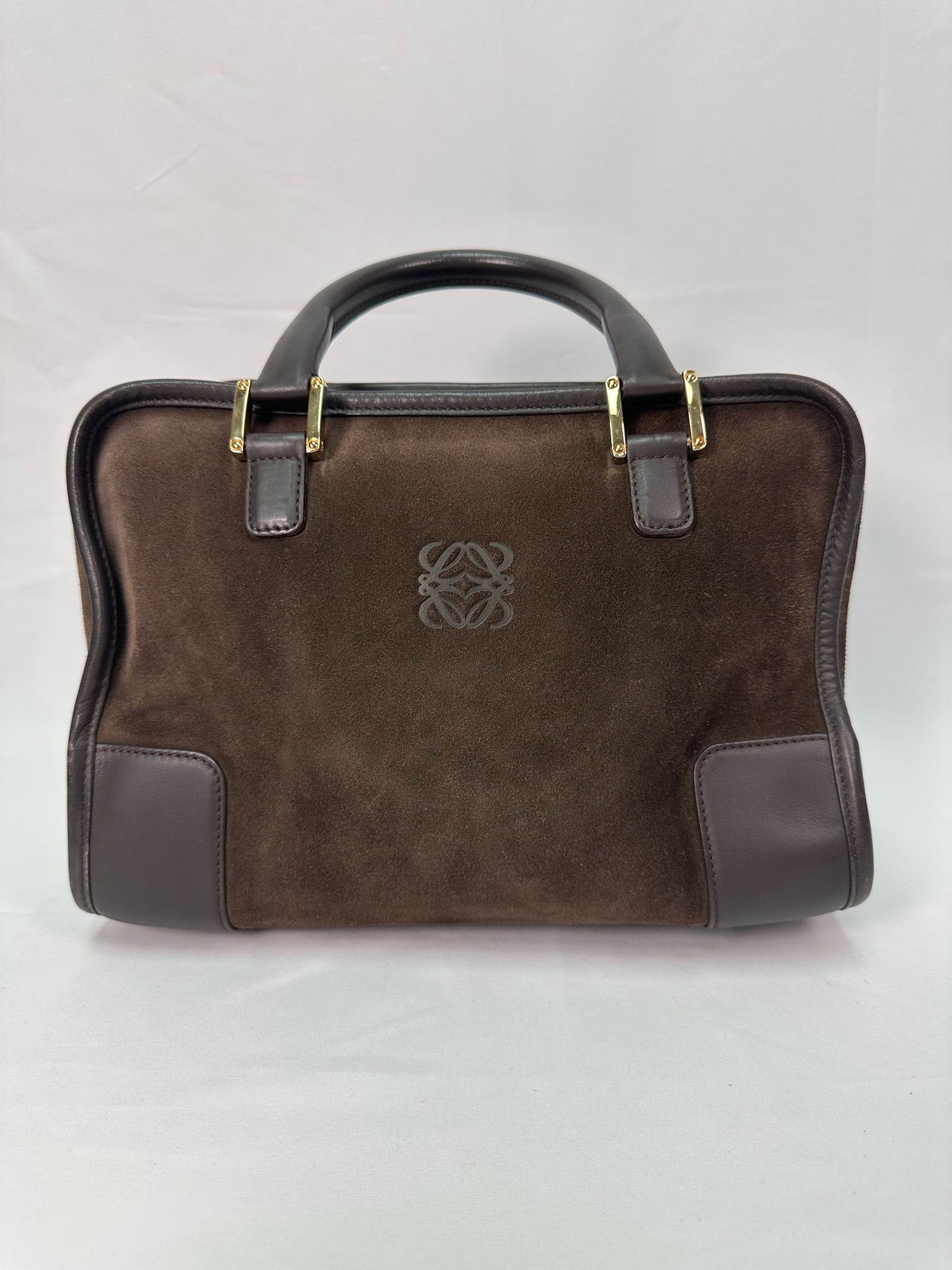 Loewe Amazona 28 in Brown