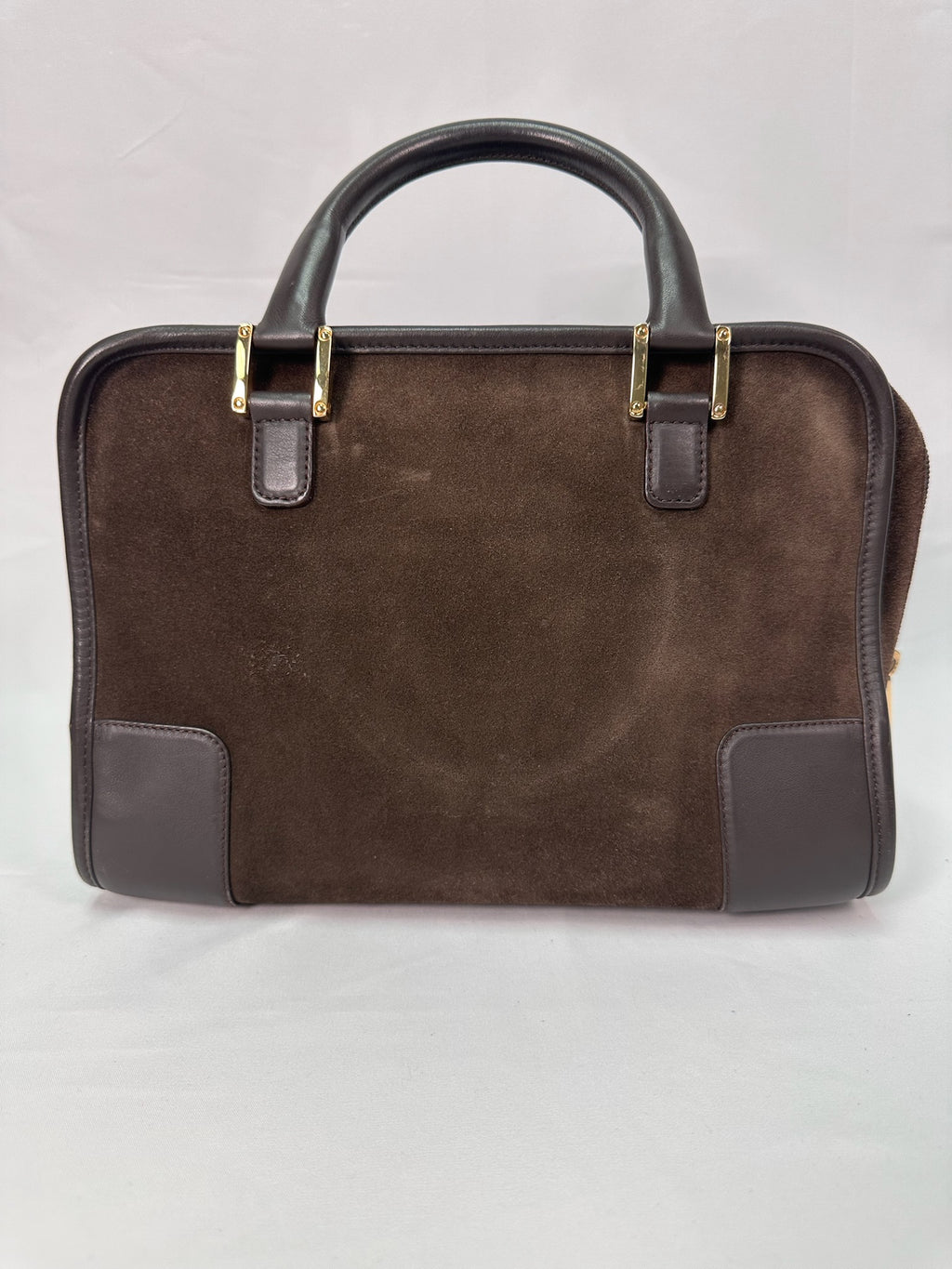 Loewe Amazona 28 in Brown