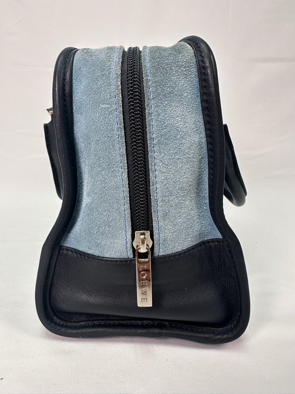 Loewe Amazona 28 in Blue