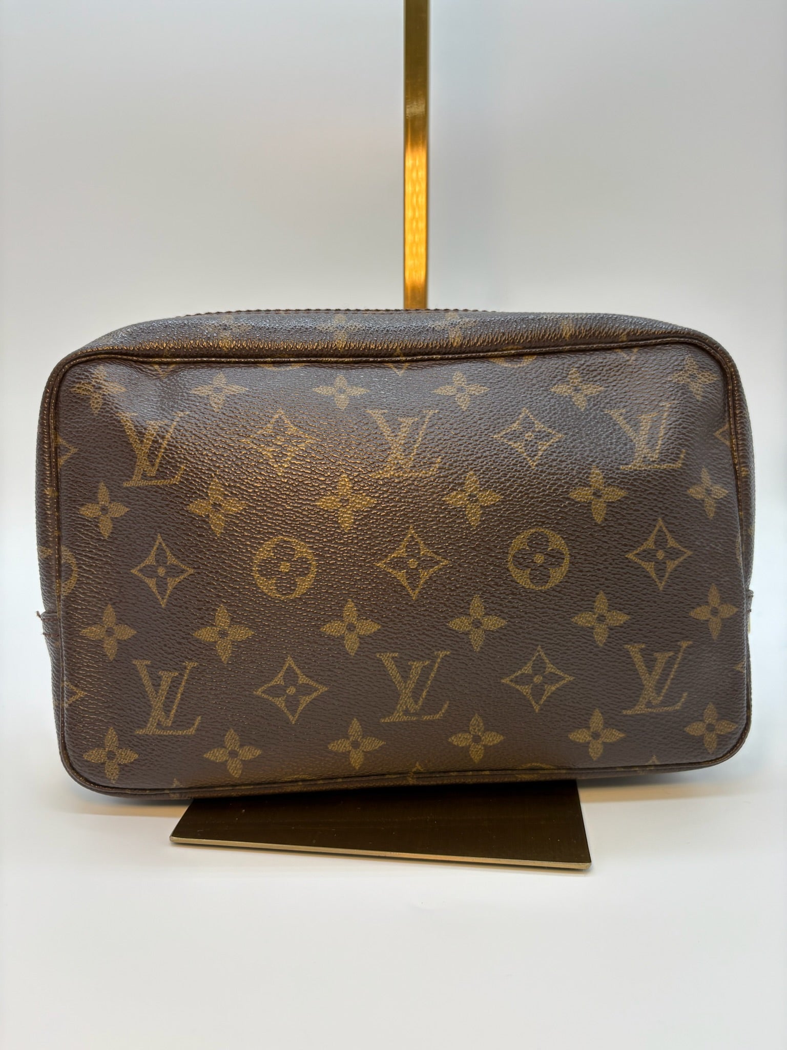 Louis Vuitton Trousse Toilette 23