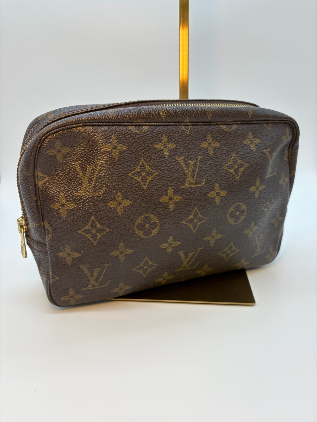 Louis Vuitton Trousse Toilette 23
