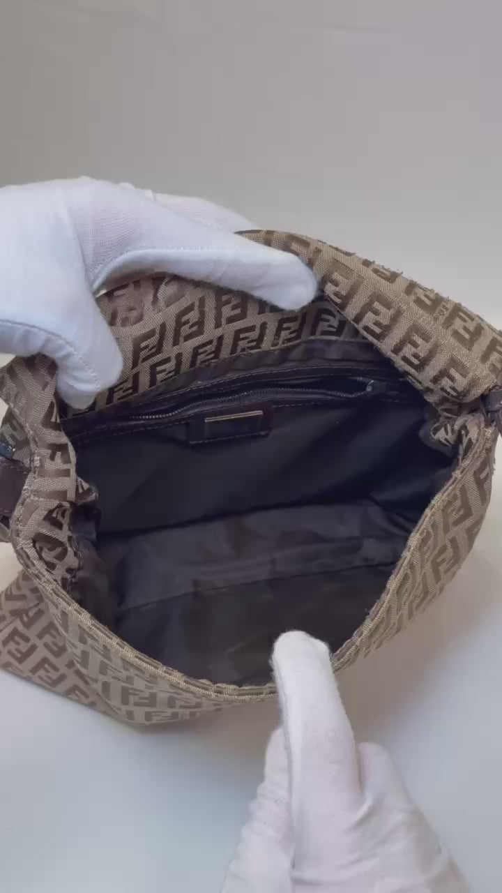 Fendi Mamma Baguette in Zucchino